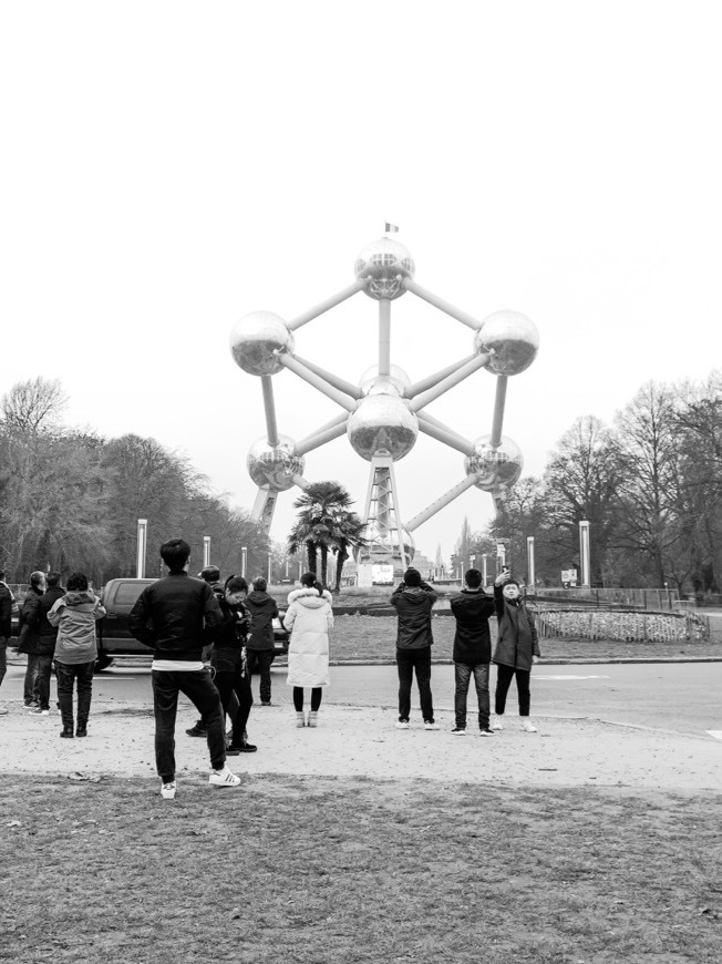 Lugar Atomium