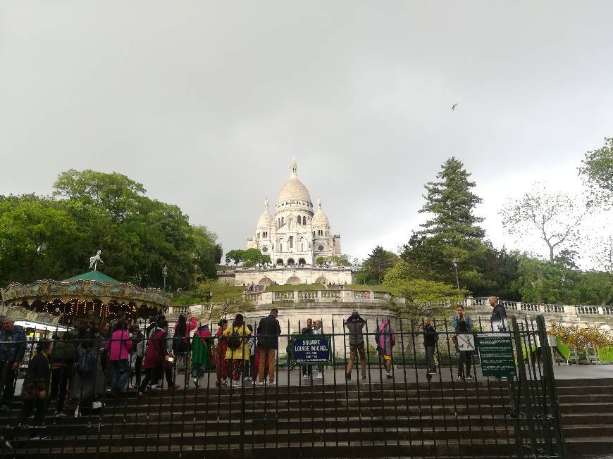 Place Basílica del Sacré Cœur