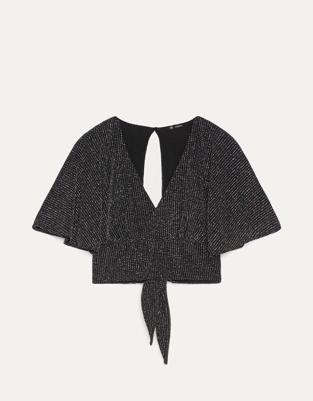 Social Top com brilhos e costas descobertas 