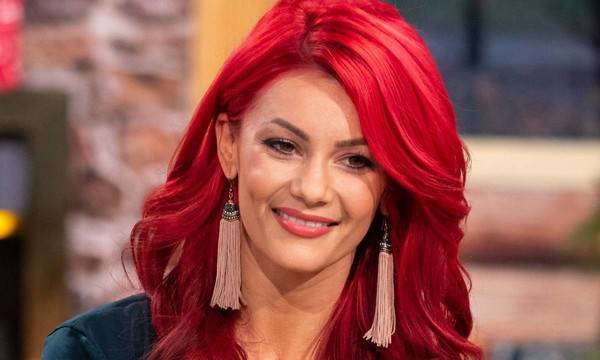 Fashion Dianne Buswell