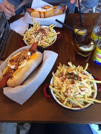 Restaurantes Frankie Hot Dogs