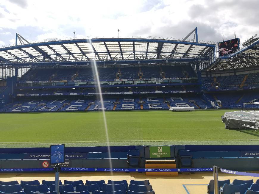 Places Tour pelo estádio do chelsea