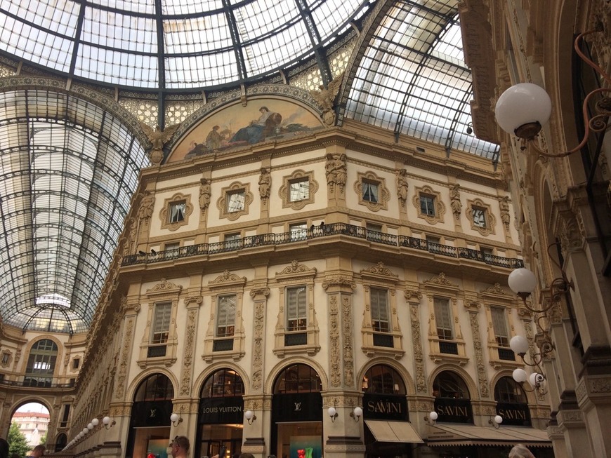 Lugar Galería Vittorio Emanuele II