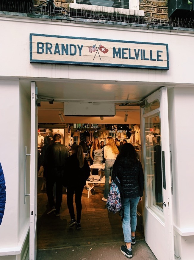 Lugar Brandy Melville 