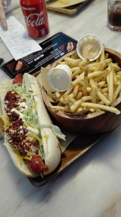 Restaurantes Frankie Hot Dogs