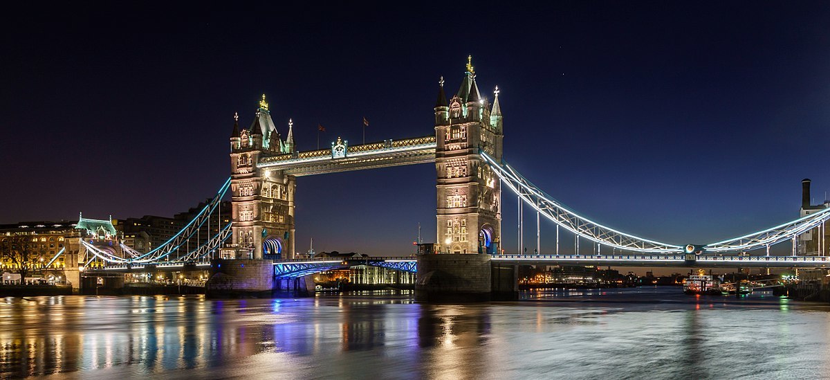 Place Tower Bridge