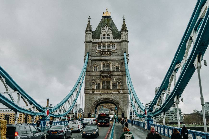 Place Tower Bridge