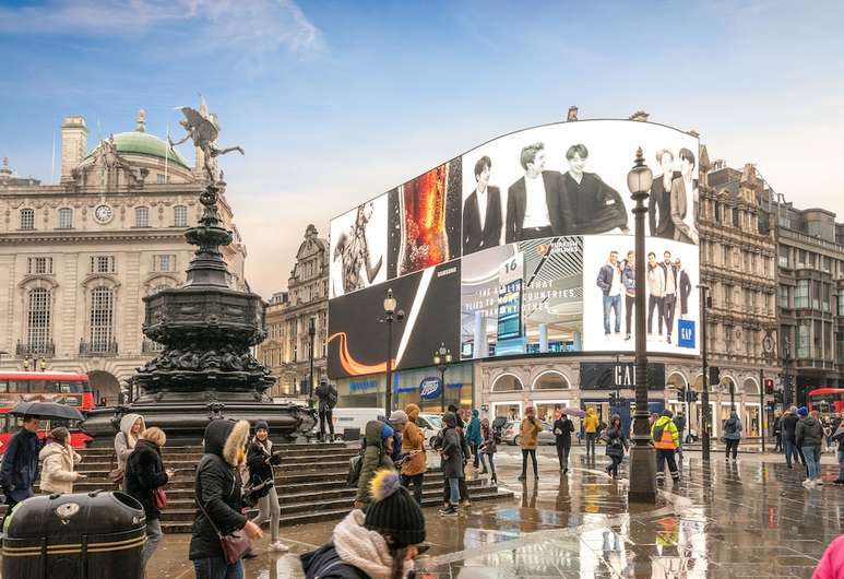 Lugar Piccadilly Circus