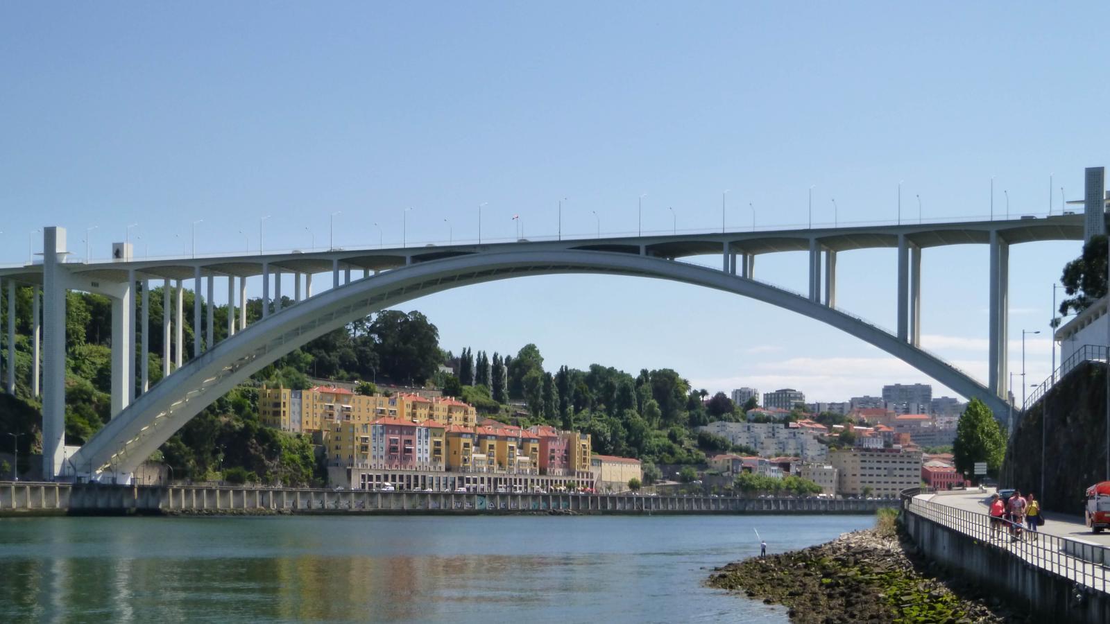 Lugar Ponte da Arrábida 