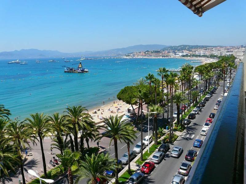 Place Cannes Croisette