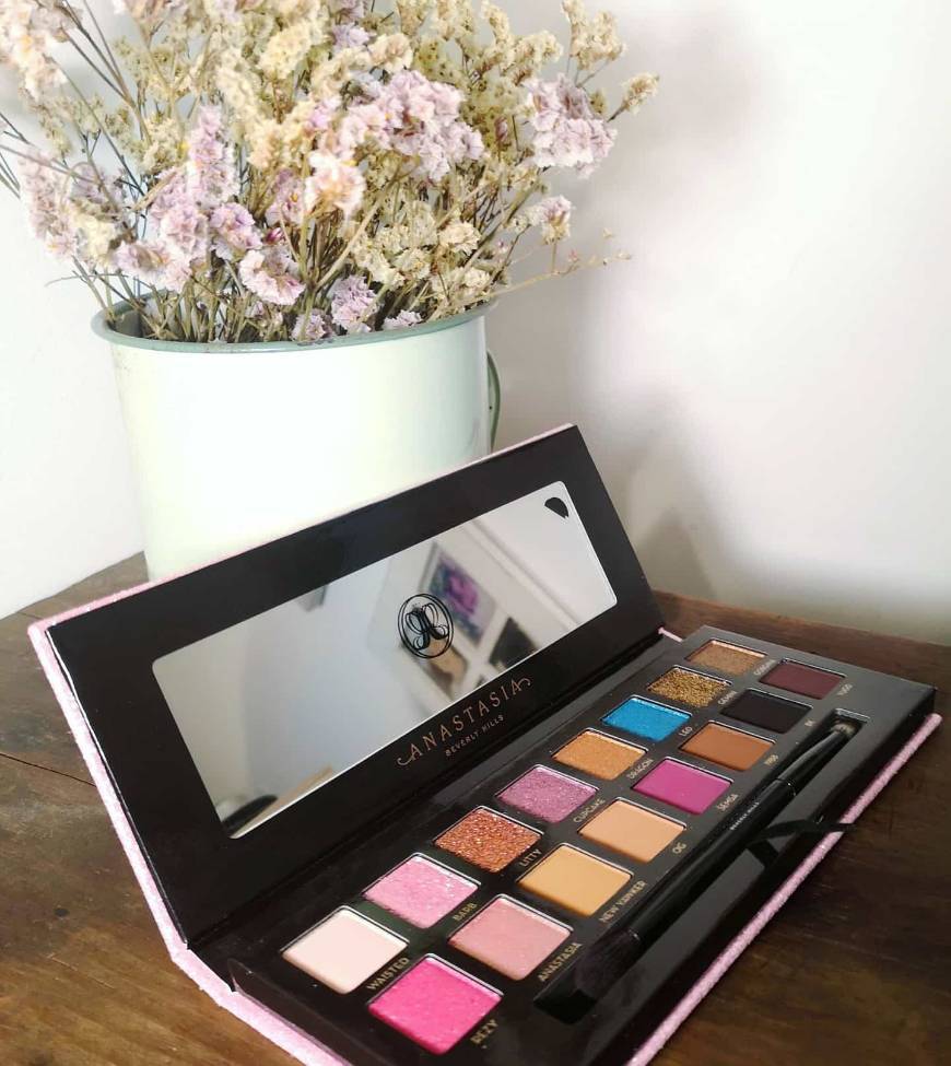 Producto Anastasia beverly hills Amrezy Eyeshadow Palette 