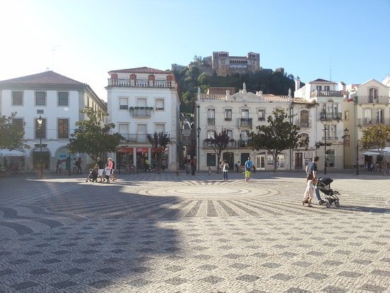 Lugar Praça Rodrigues Lobo