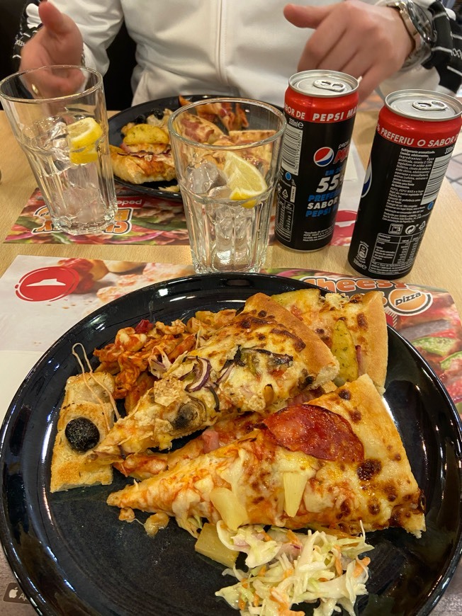 Restaurants Pizza Hut