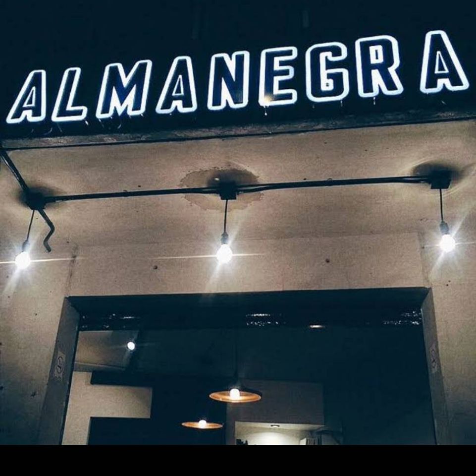 Restaurantes Almanegra Café