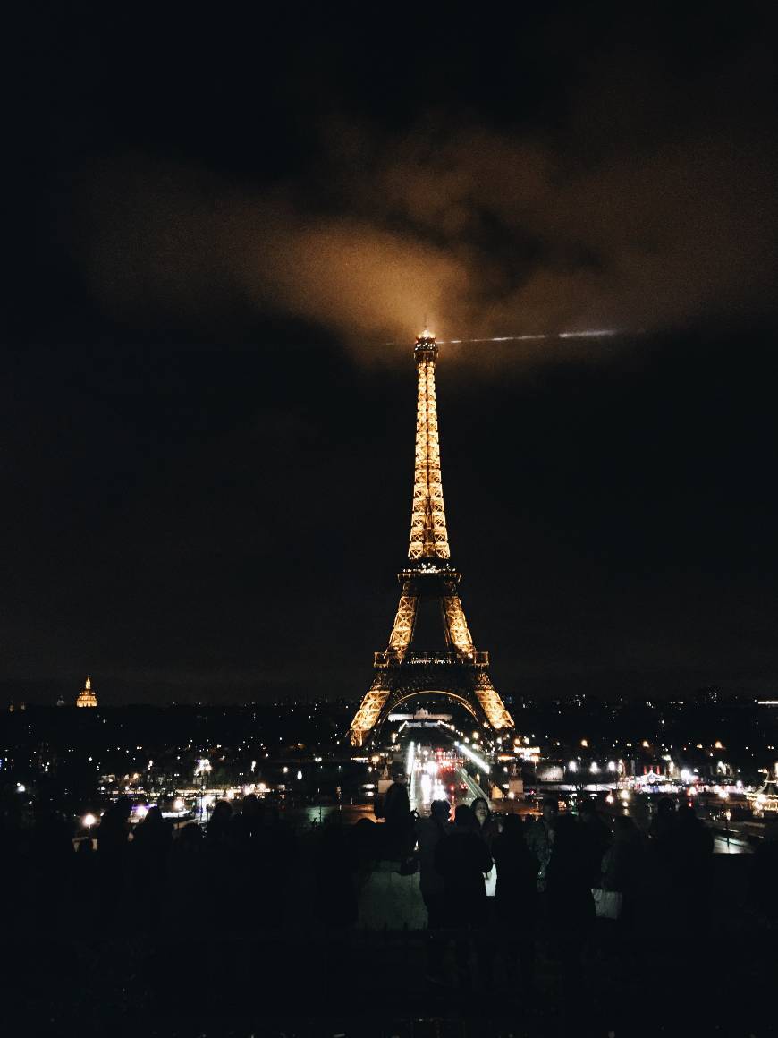 Place Torre Eiffel