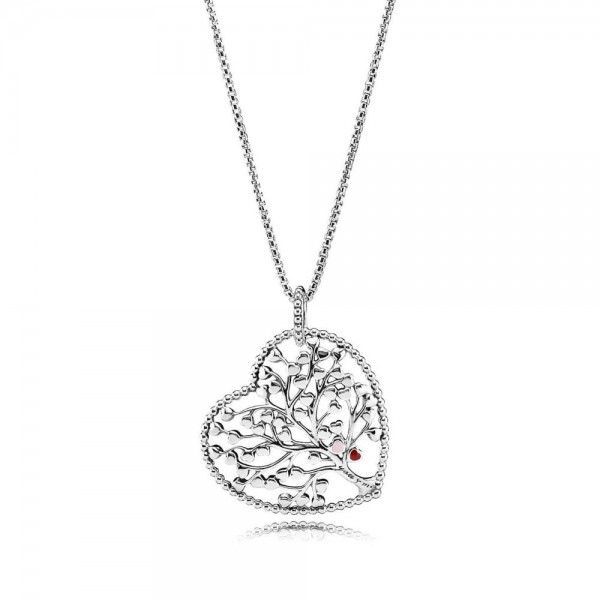 Colar tree of love