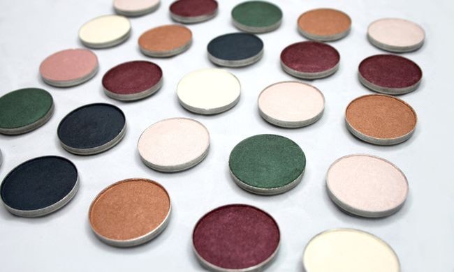 Moda pressed eye shadow 