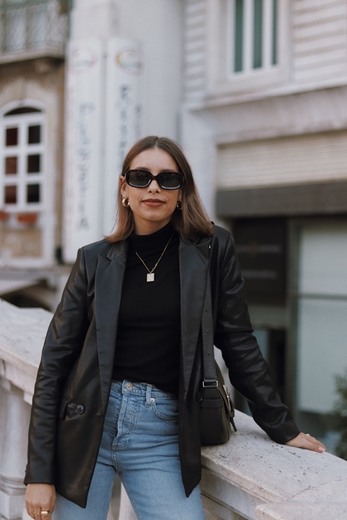 LEATHER BLACK BLAZER 