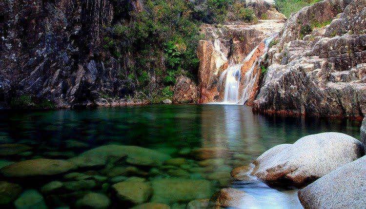 Lugar Cascata da Portela do Homem