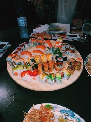 Jantar no Sushi.