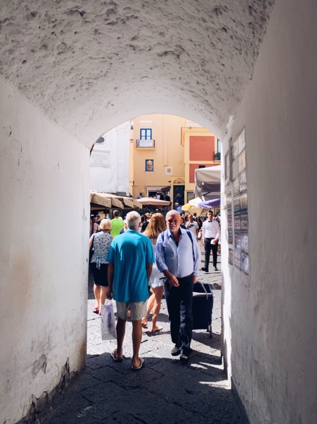 Lugar Capri