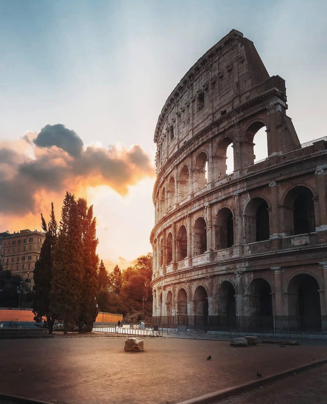 Place Colosseo