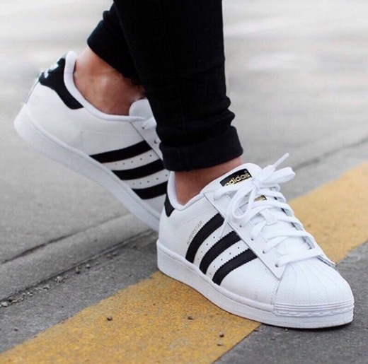 Adidas Superstar white 