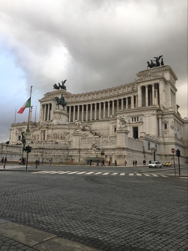 Place Monumento a Víctor Manuel II