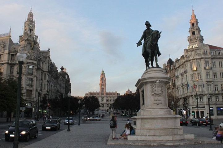 Place Avenida dos Aliados