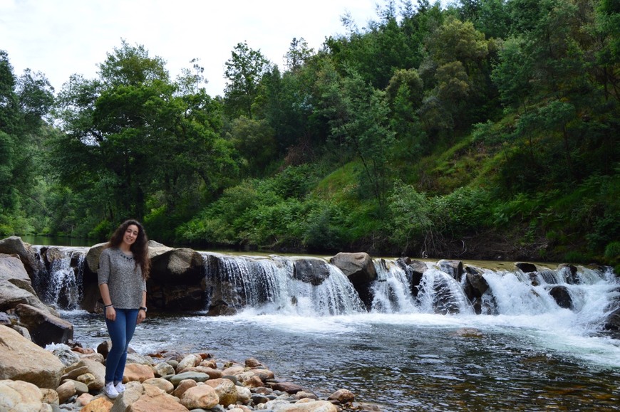 Lugares Praia Fluvial Castanheira do Vouga