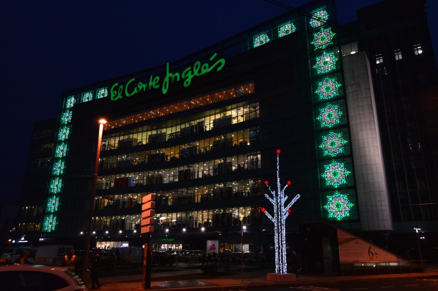 Lugar El Corte Inglés - Gaia Porto