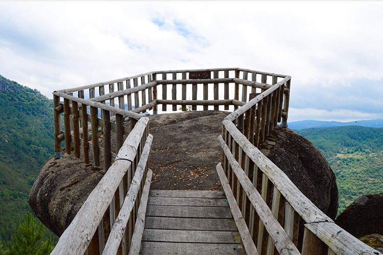 Places Miradouro Vela