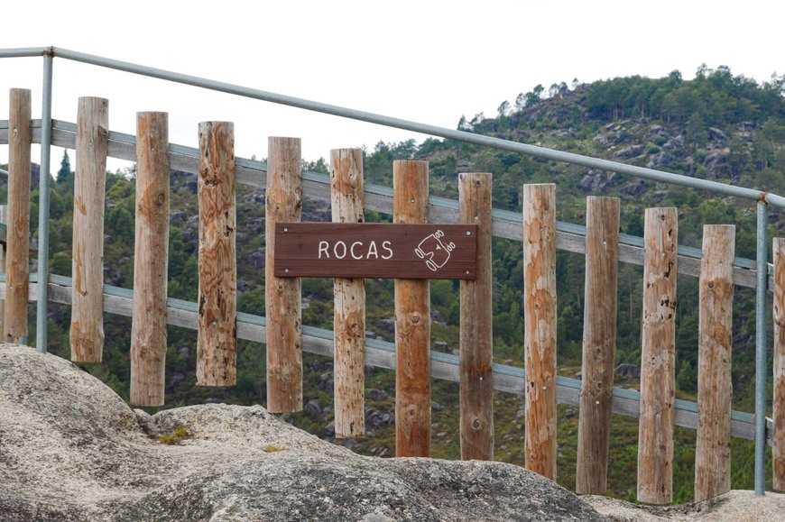 Lugar Miradouro das Rocas