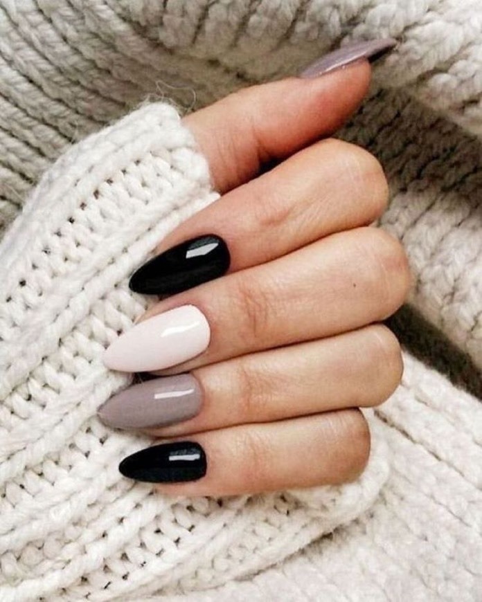 Nails 