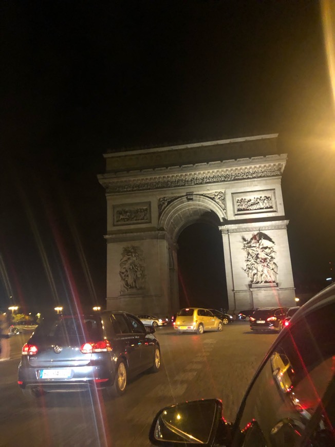 Renaissance Paris Arc de Triomphe Hotel