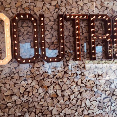 Restaurant Pizzaria - O Outro