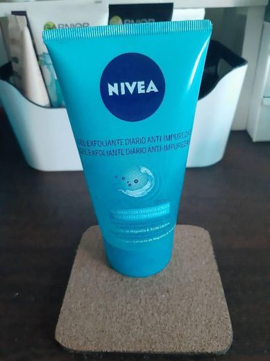 NIVEA