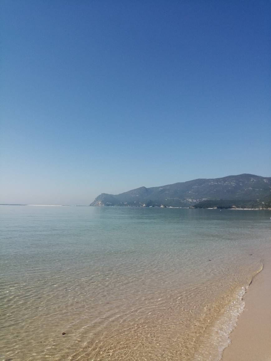 Lugar Praia da Figueirinha