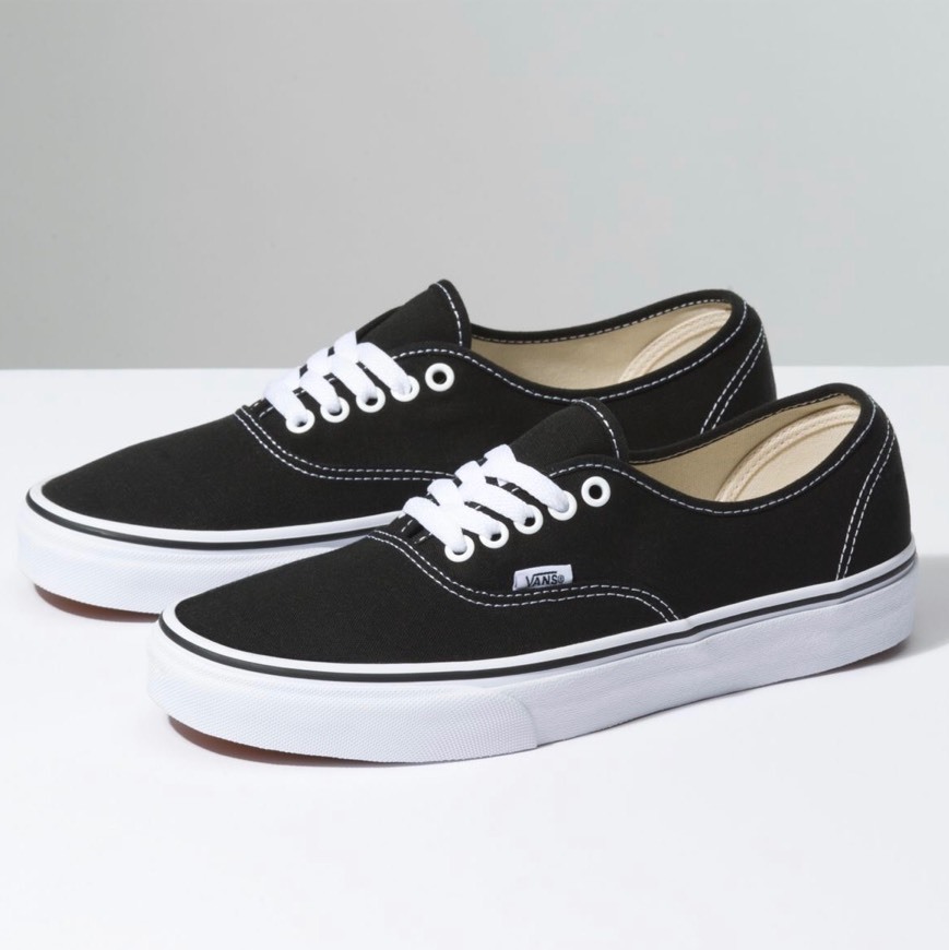 Products VANS 
Authentic 