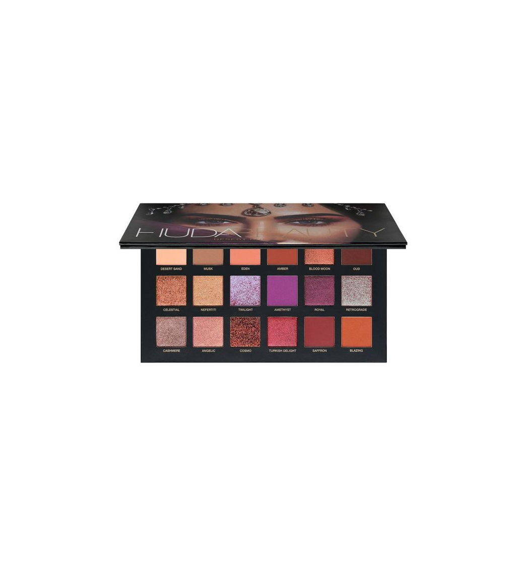 Social HUDA BEAUTY Desert Dusk Eyeshadow Palette