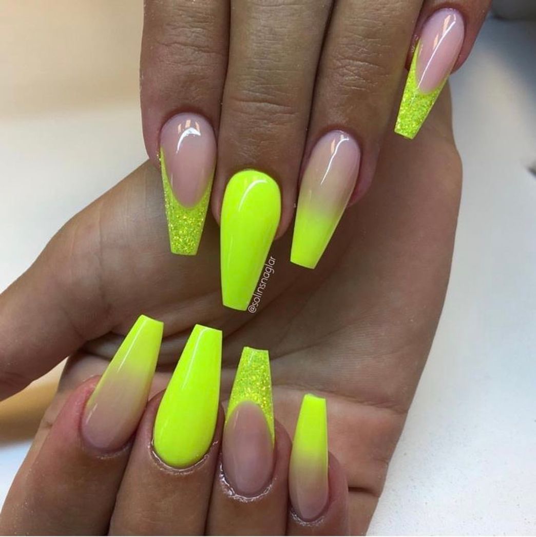 Fashion Green nails 