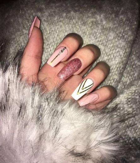 Nails 6543