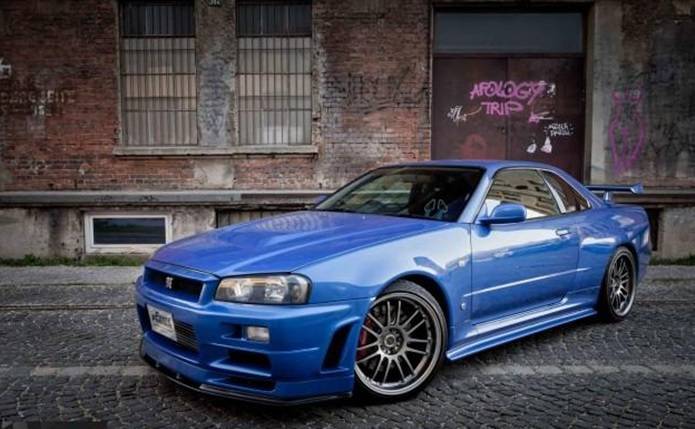 Moda Nissan skyline GTR r34 