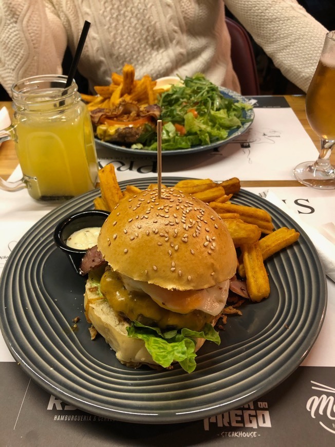 Restaurants Revolta Hamburgueria Cervejaria Artesanal