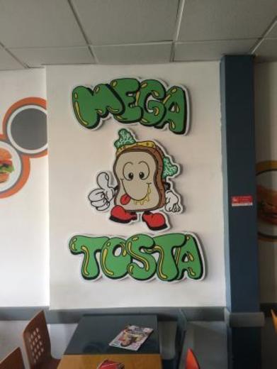 Mega Tosta
