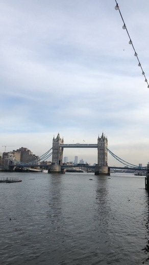 London Bridge