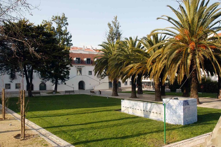 Place Museu Da Cidade - Almada