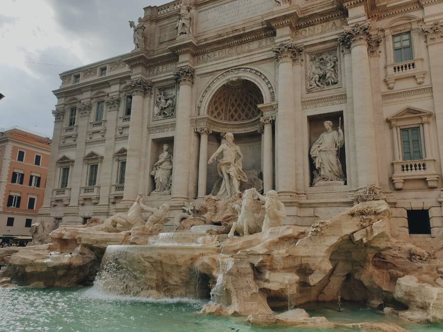 Lugar Fontana di Trevi