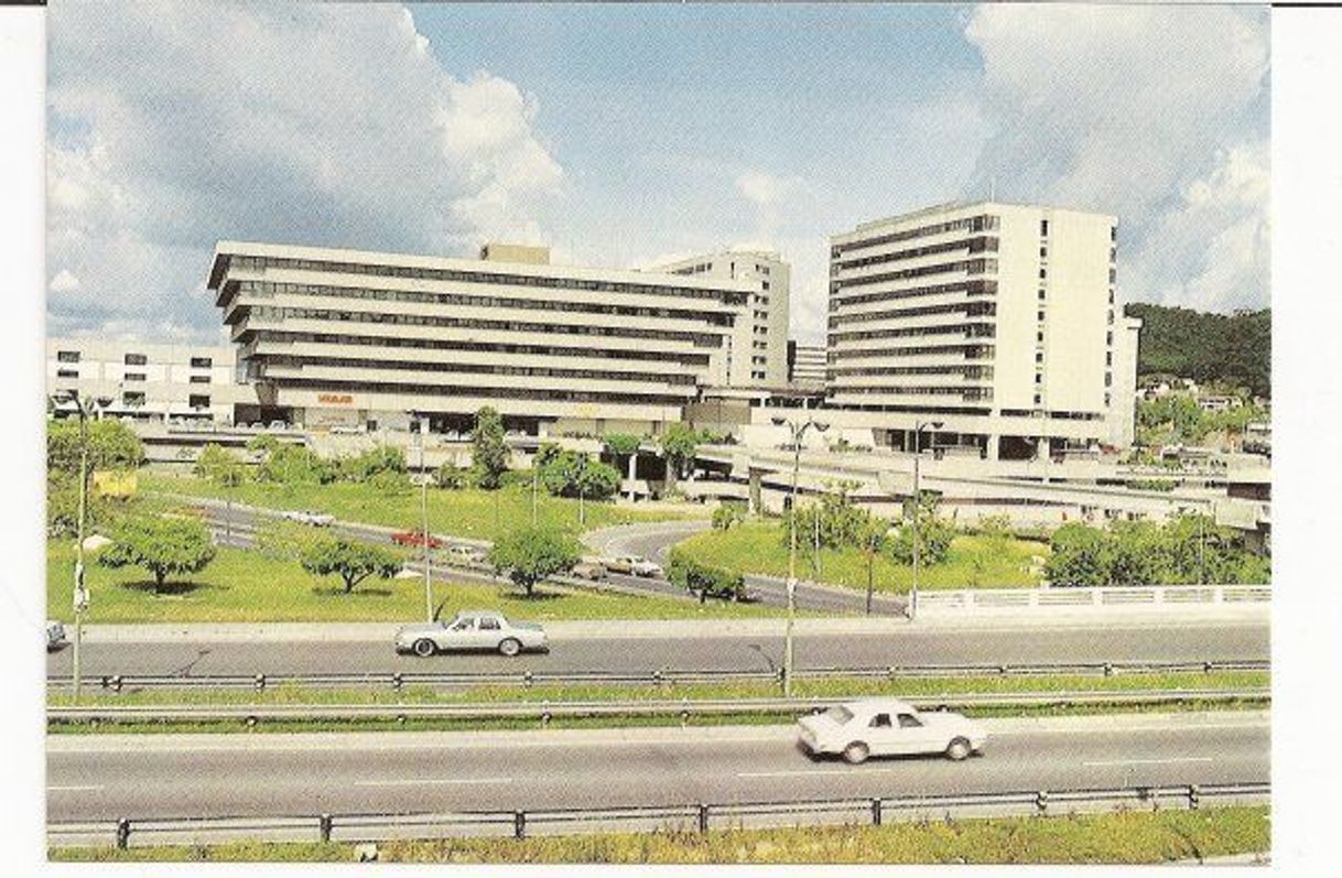 Place Centro Ciudad Comercial Tamanaco