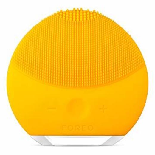 LUNA mini 2 de FOREO es el limpiador facial con modo anti-edad.